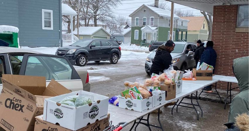 Comida Gratis en Rock Island, Illinois: Encuentra un banco de comida cerca de ti